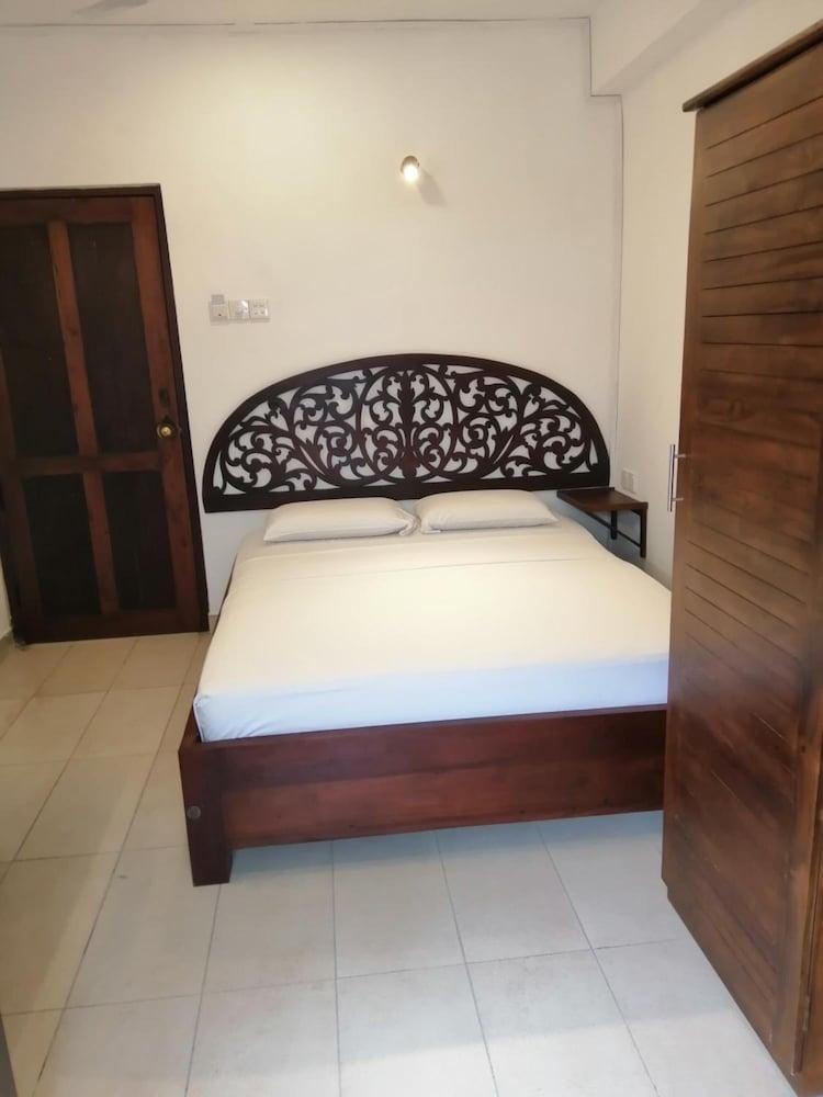 Aca Accommodation Colombo Exterior photo