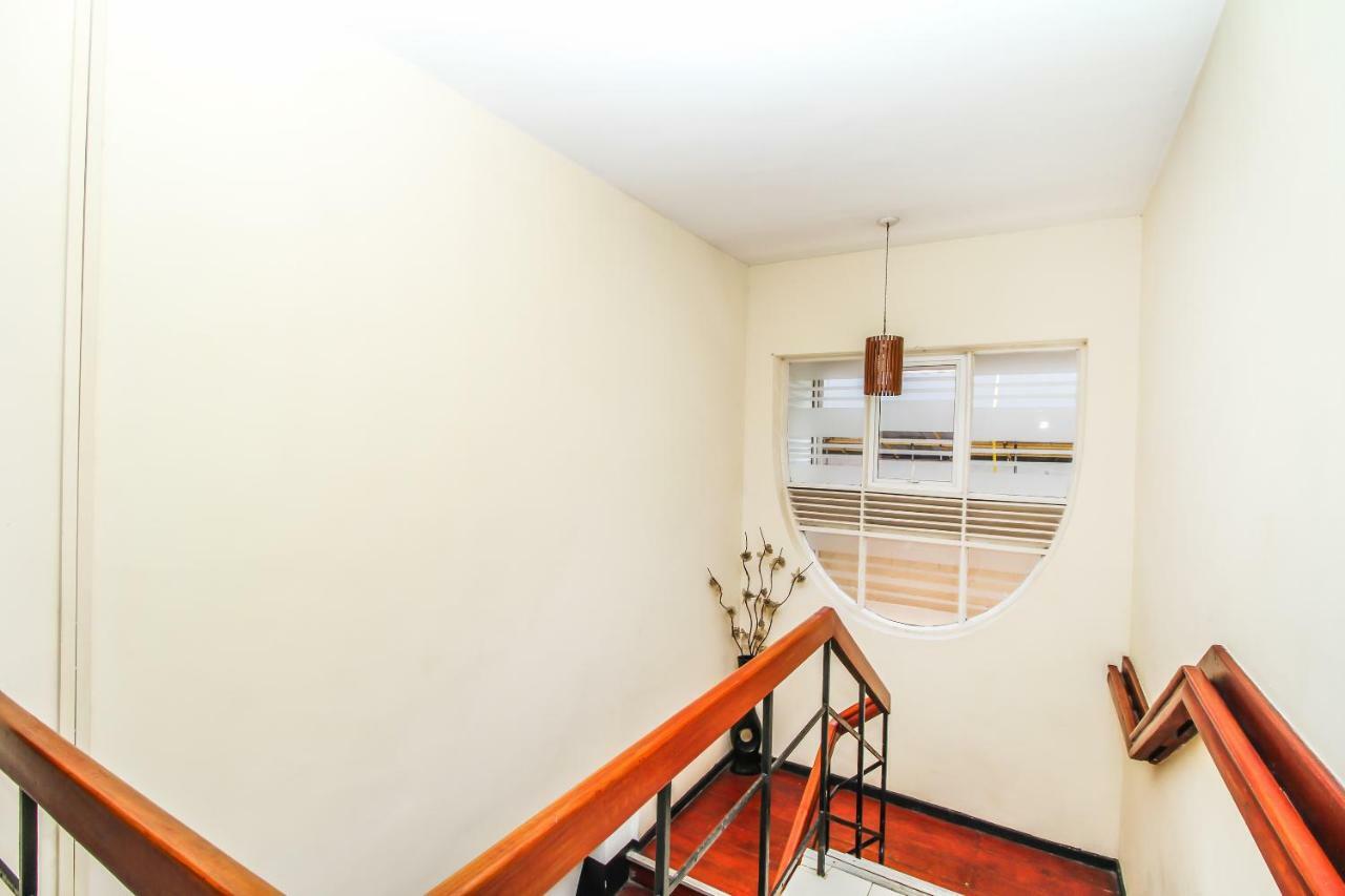 Aca Accommodation Colombo Exterior photo