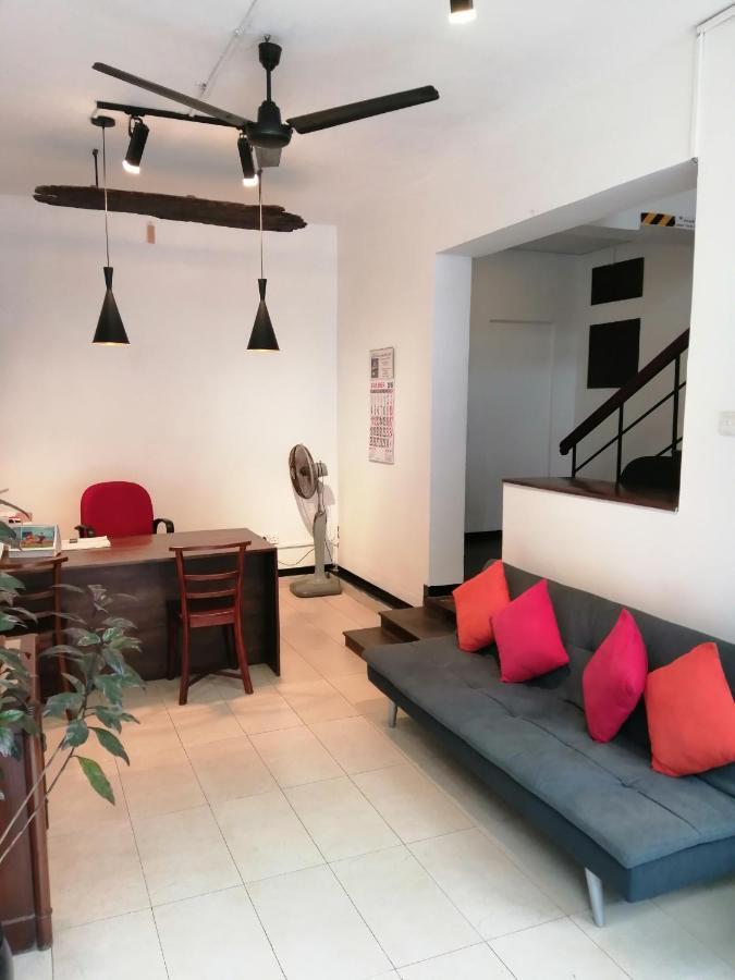 Aca Accommodation Colombo Exterior photo